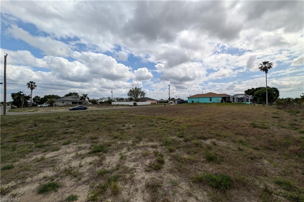 1426 NE 14th Ave , Cape Coral, FL 33909 Photo