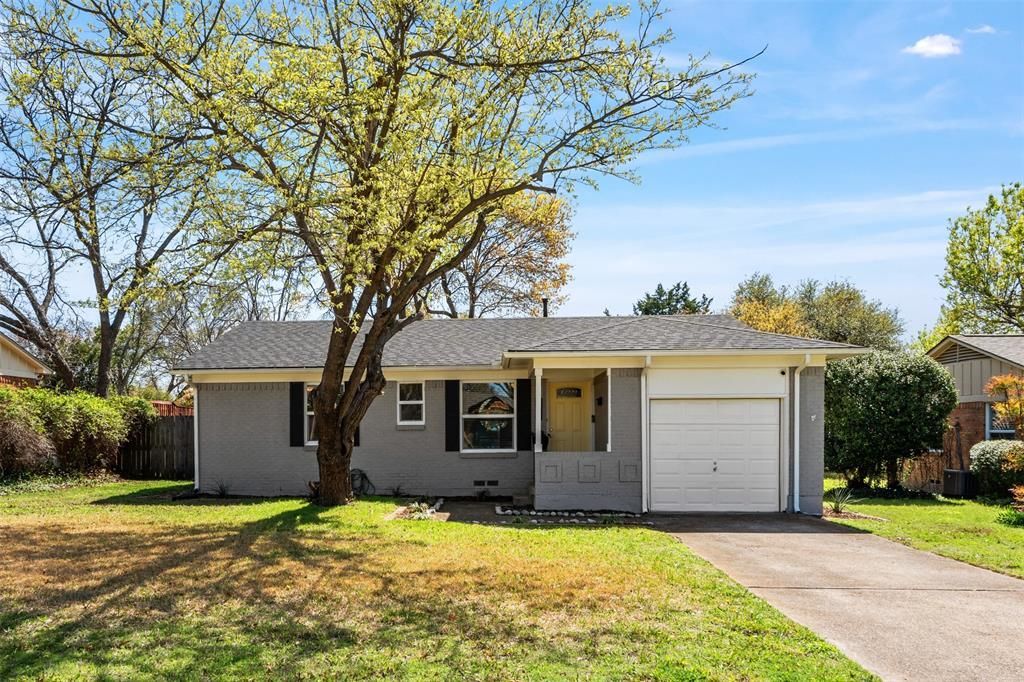 429 Vernet Street, Richardson, TX 75080 Main Photo