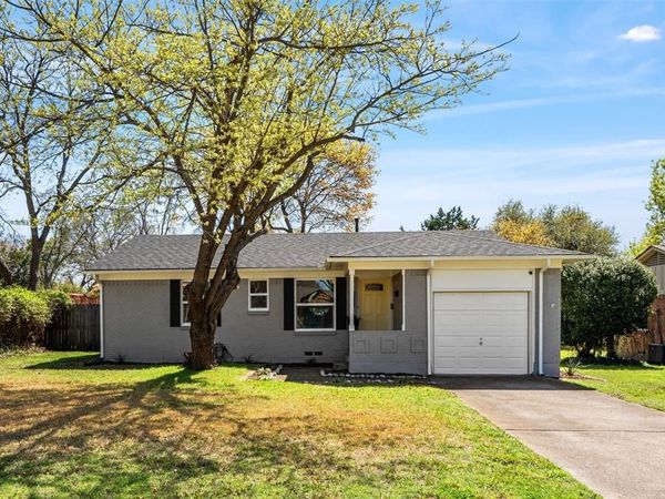 429 Vernet Street, Richardson, TX 75080