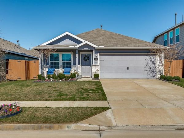 2910 Acacia Drive, Forney, TX 75126