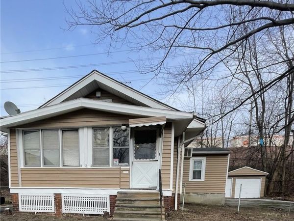 875 E 131st Street, Cleveland, OH 44108