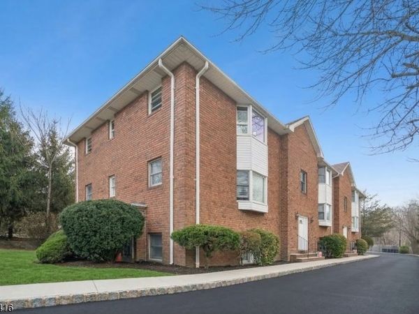 382 Morris Ave, Unit A-2, Summit, NJ 07901