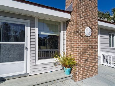 3313 Myrtle Street, Edisto Island, SC 29438