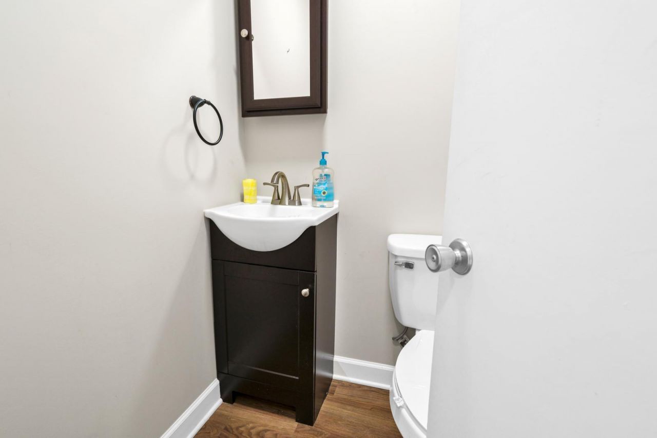 3313 Myrtle Street Photo 12