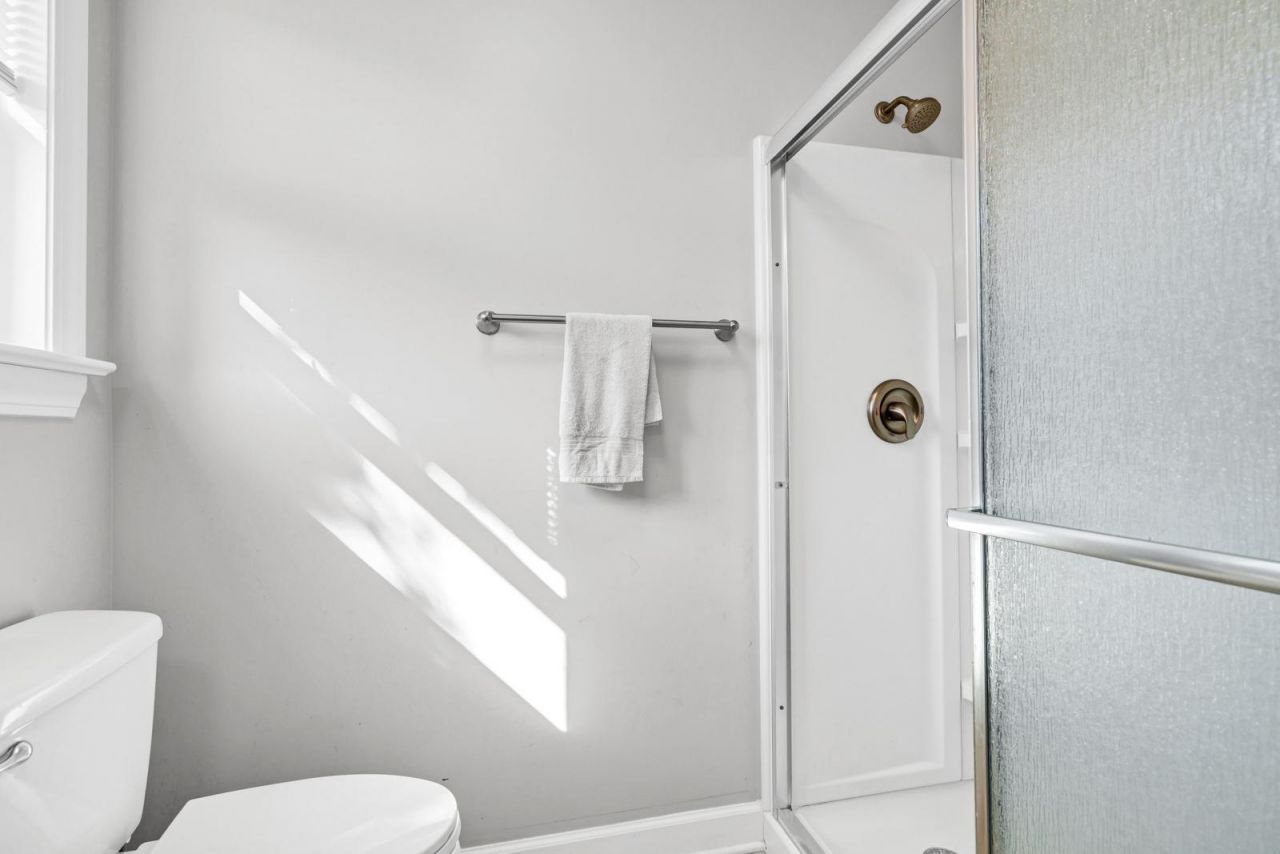 3313 Myrtle Street Photo 16