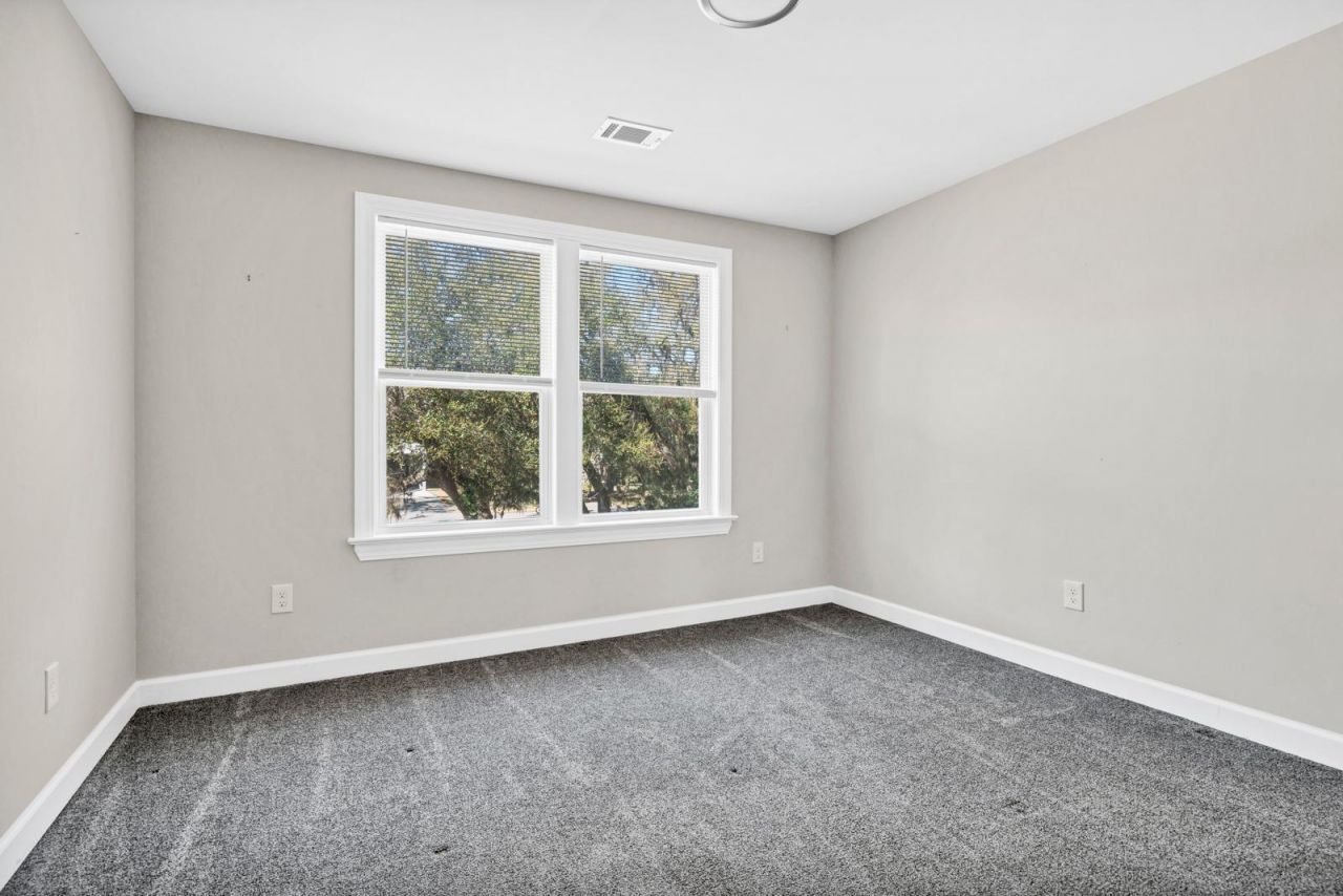 3313 Myrtle Street Photo 17