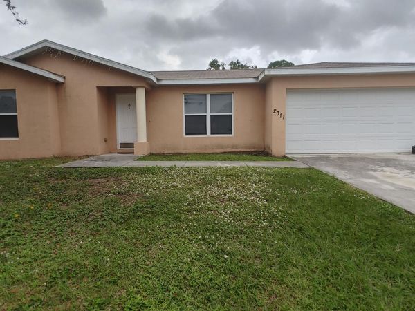 2311 SE Charleston Drive, Port St. Lucie, FL 34952
