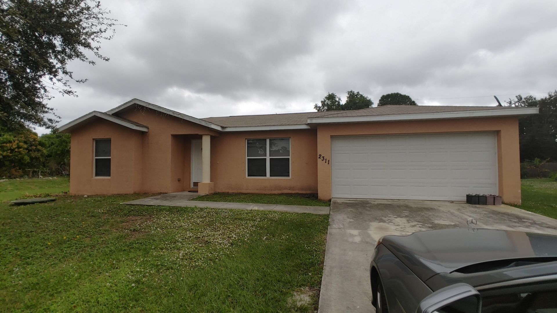 2311 SE Charleston Drive, Port Saint Lucie, FL 34952 Photo