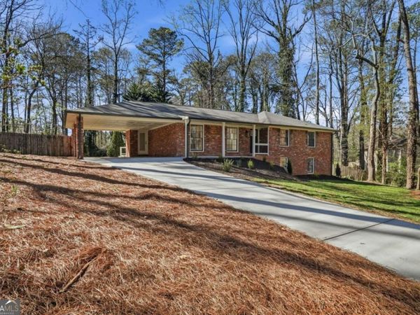 71 Cecil Drive, Marietta, GA 30068