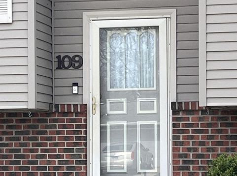 Main Photo