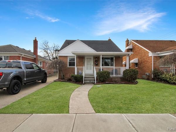 12883 Callender Street, Southgate, MI 48195