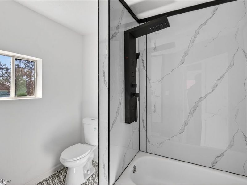 9602 Plymouth Avenue, Garfield Heights, OH 44125 Photo 16