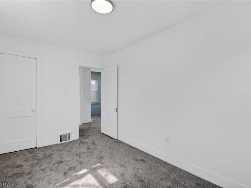 9602 Plymouth Avenue, Garfield Heights, OH 44125 Photo 20