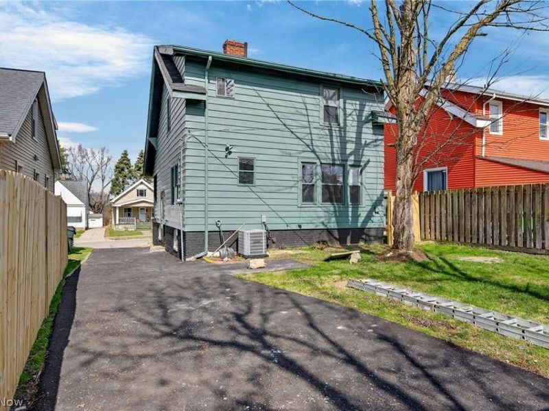 9602 Plymouth Avenue, Garfield Heights, OH 44125 Photo 27