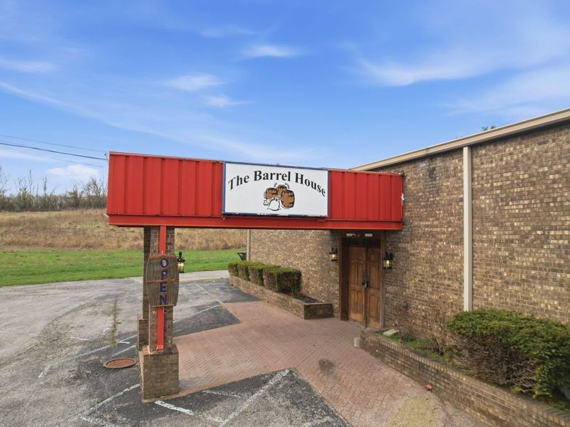470 Tucker Drive, Maysville, KY 41056 Photo 2