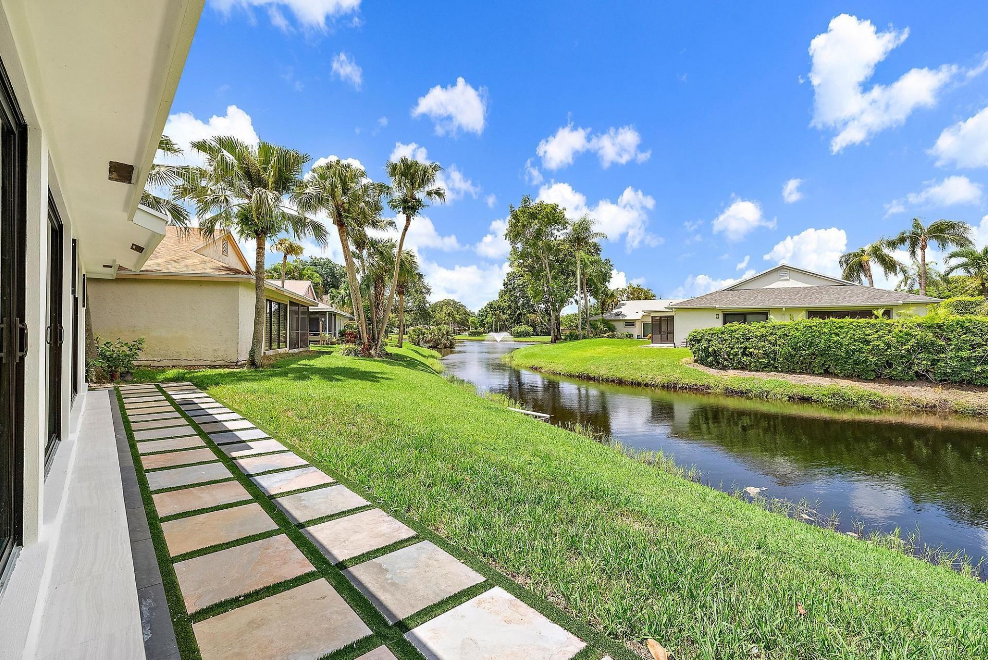 6120 Brandon Street, West Palm Beach, FL 33418 Photo