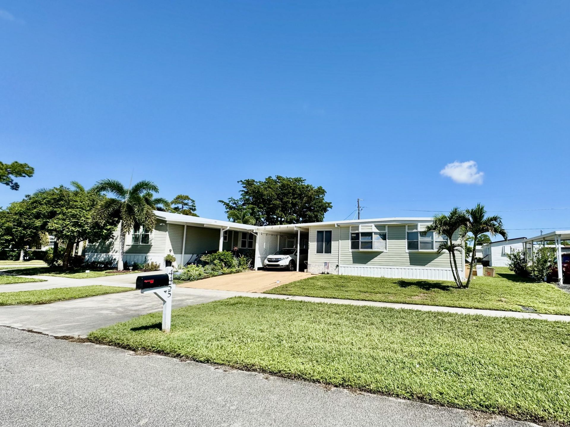 4455 Meadow View Drive, Boynton Beach, FL 33436 Photo