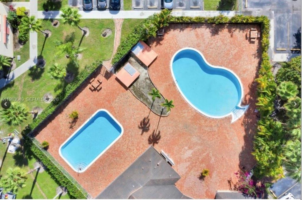 9001 SW 77th Ave , Unit C202, Miami, FL 33156 Photo