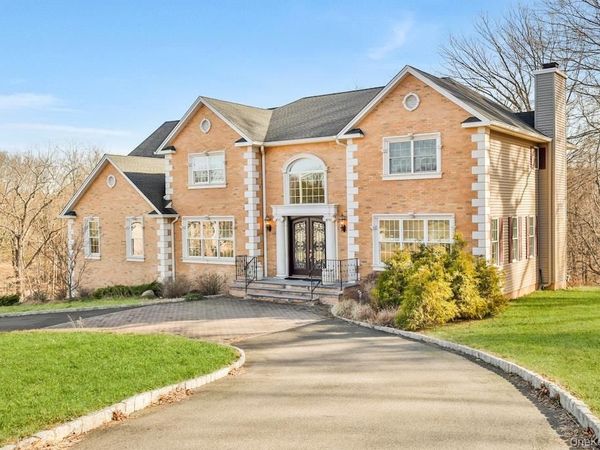 34 Renfrew Road, New City, NY 10956