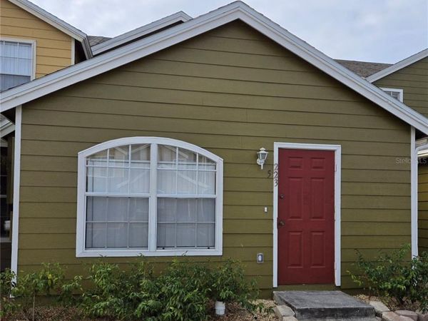 223 WASHINGTON PALM LOOP, Unit B, DAVENPORT, FL 33897