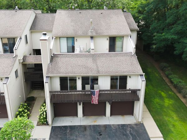 71 White Oaks Road , Fox Lake, IL 60020