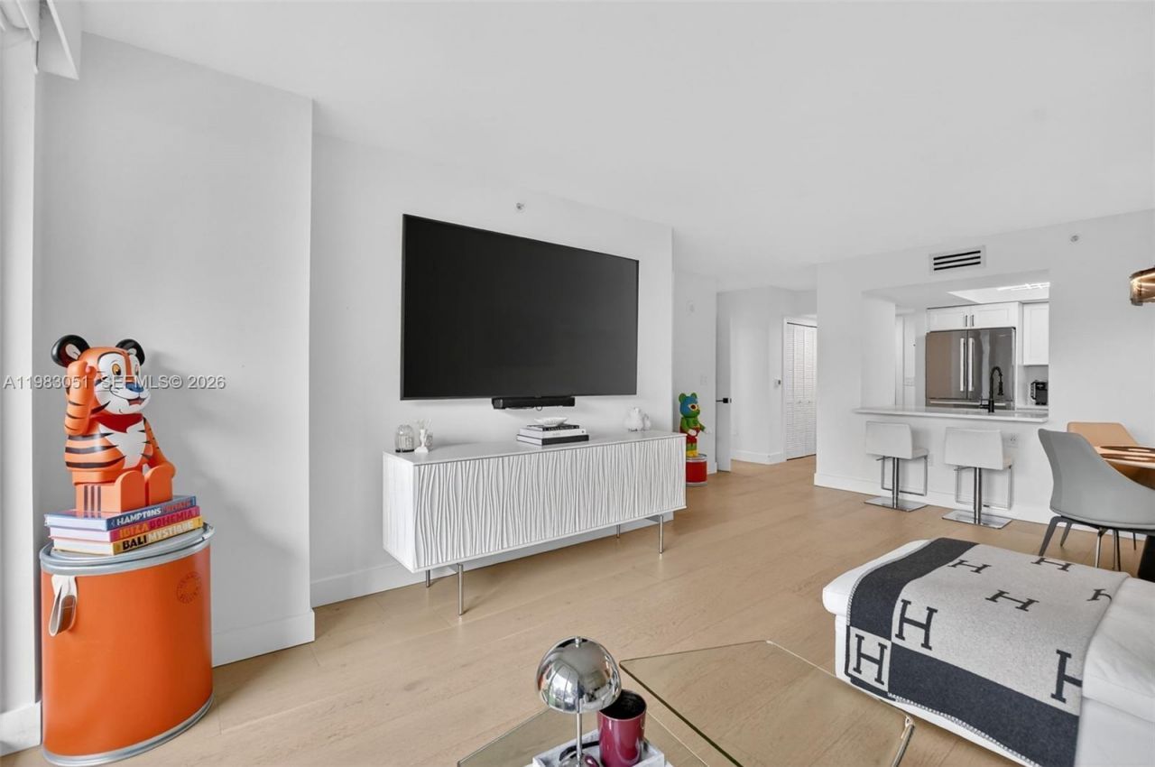 99 SE Mizner Blvd , Boca Raton, FL 33432 Photo