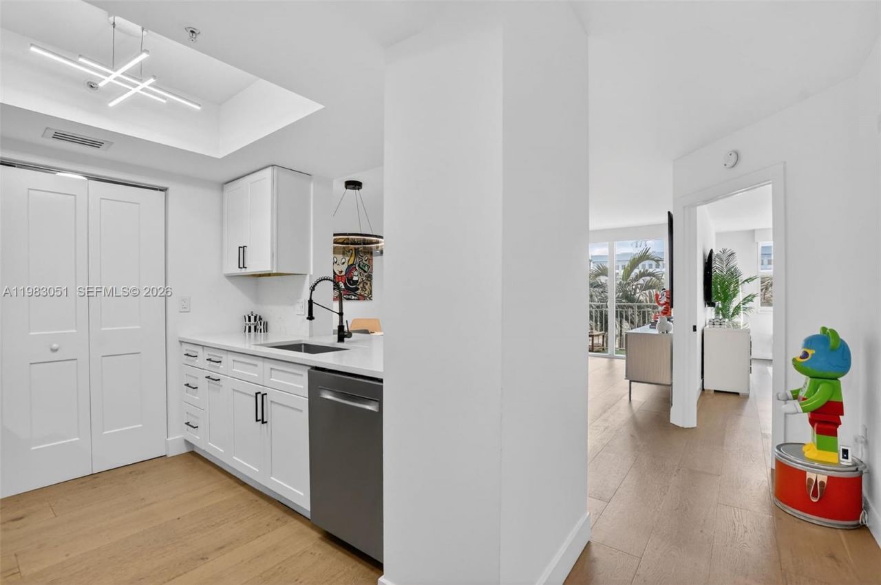 99 SE Mizner Blvd , Boca Raton, FL 33432 Photo