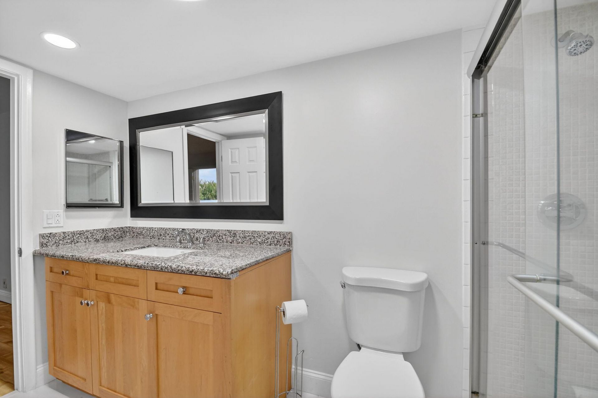 4080 Tivoli Court E, Unit 206, Lake Worth, FL 33467 Photo