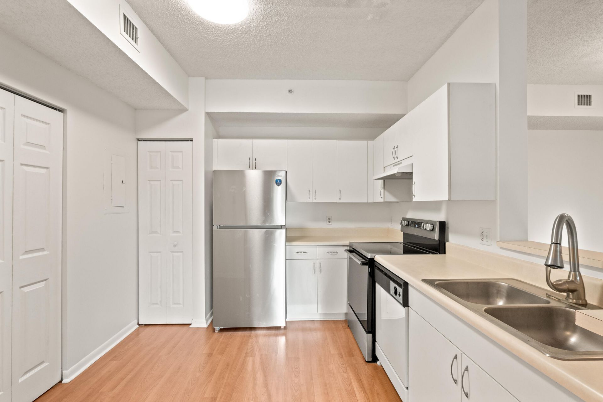 6960 SW 39th, Unit E205, Davie, FL 33314 Photo