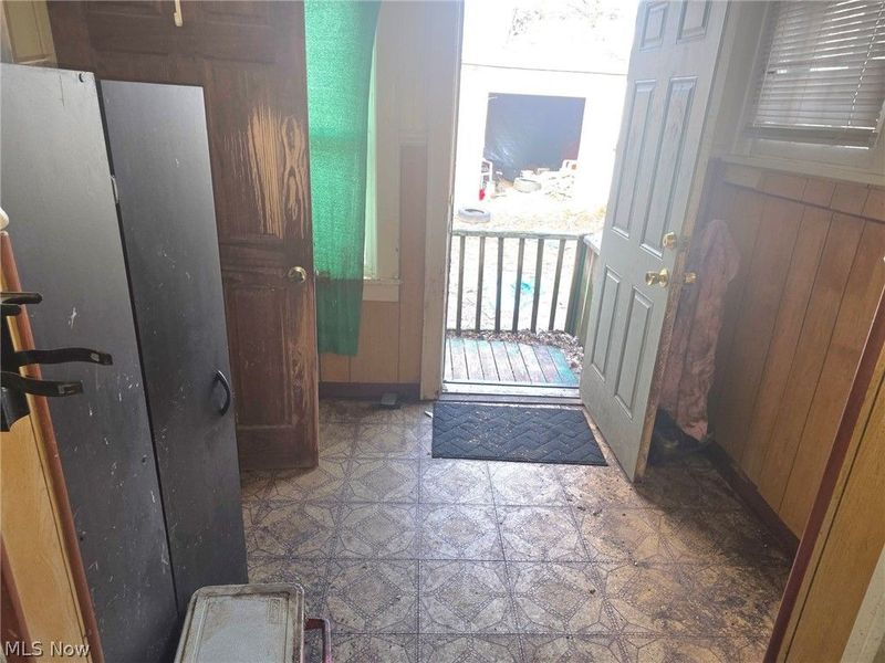 958 Inman Street, Akron, OH 44306 Photo 6