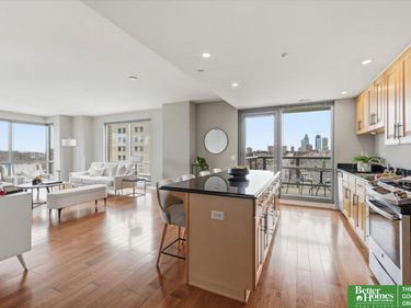 3201 Dodge Court, Unit 5306, Omaha, NE 68131