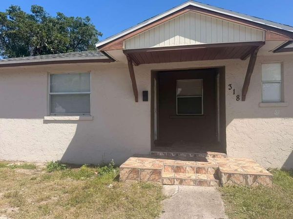 314 Douglass Avenue, Unit 318, West Palm Beach, FL 33401