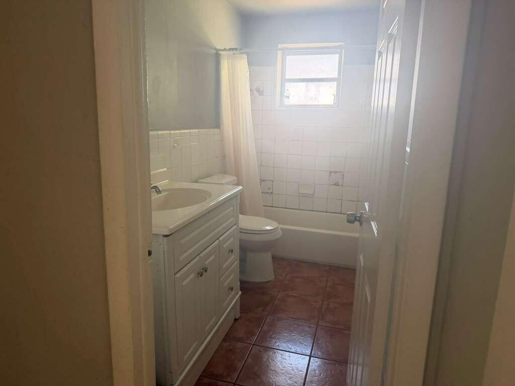 314 Douglass Avenue, Unit 318, West Palm Beach, FL 33401 Photo