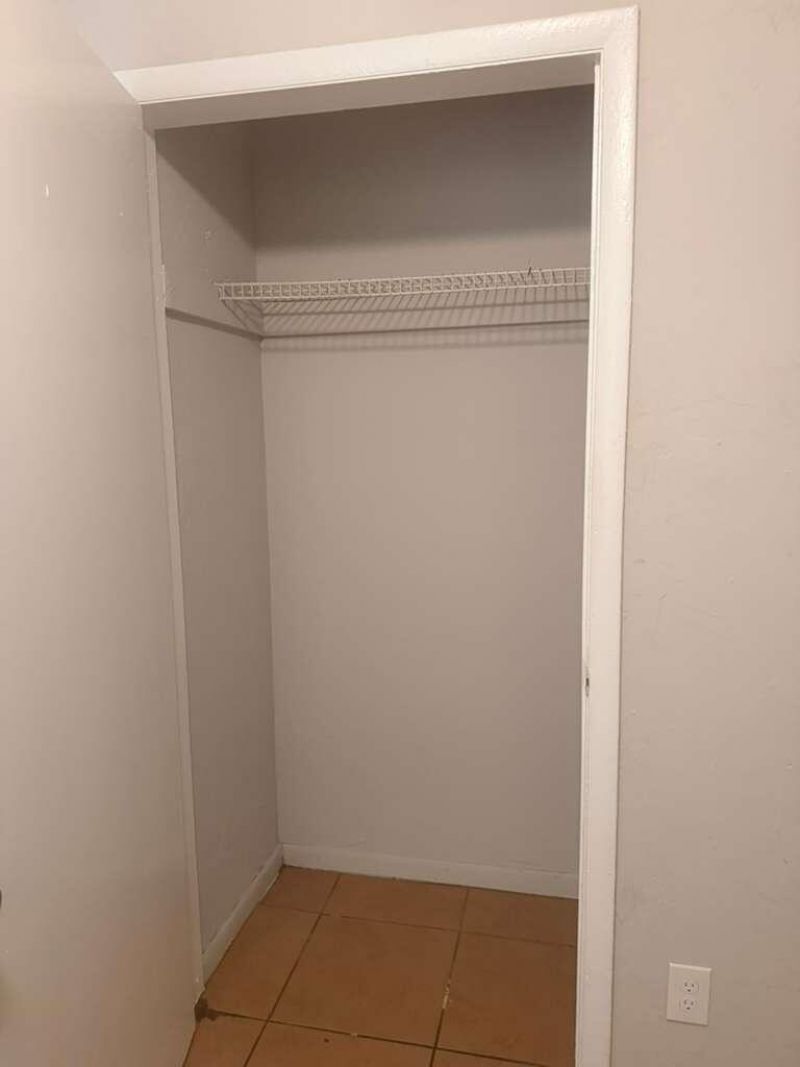 314 Douglass Avenue, Unit 318, West Palm Beach, FL 33401 Photo