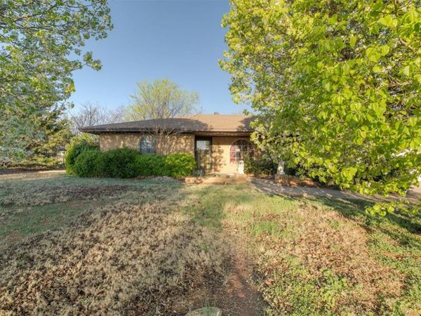 6401 N College Avenue, Oklahoma City, OK 73132