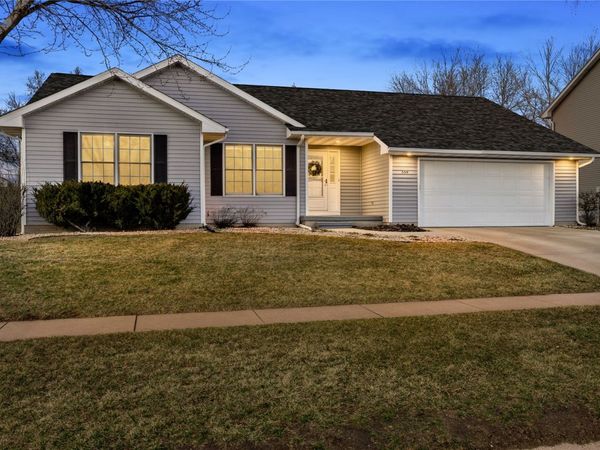 360 Partridge Avenue, Marion, IA 52302