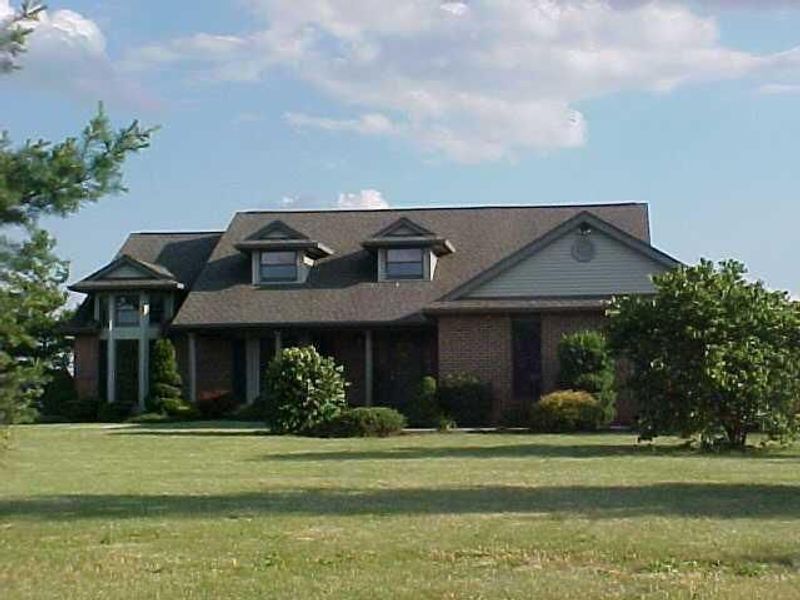 26743 Morris Salem Road, Circleville, OH 43113 Photo 1