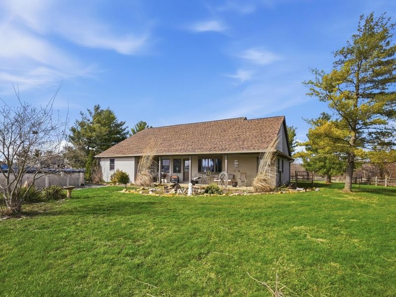 26743 Morris Salem Road, Circleville, OH 43113 Photo 2