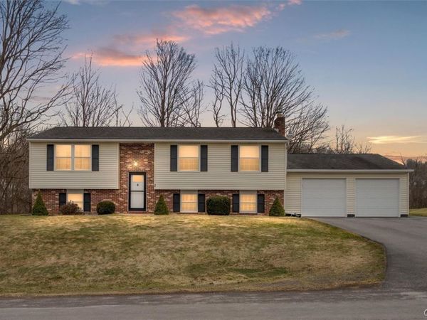 2 Clintonview Road, New Hartford, NY 13413