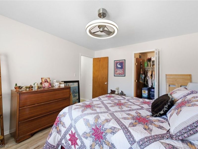 20312 Lorain Road, Unit 112, Fairview Park, OH 44126 Photo 15