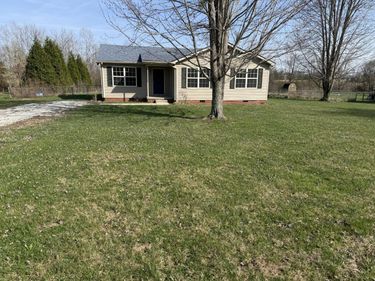 725 Muddy Creek S. Road, Berea, KY 40403