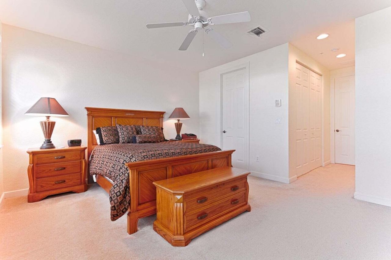 660 Amador Lane, Unit 4, West Palm Beach, FL 33401 Photo