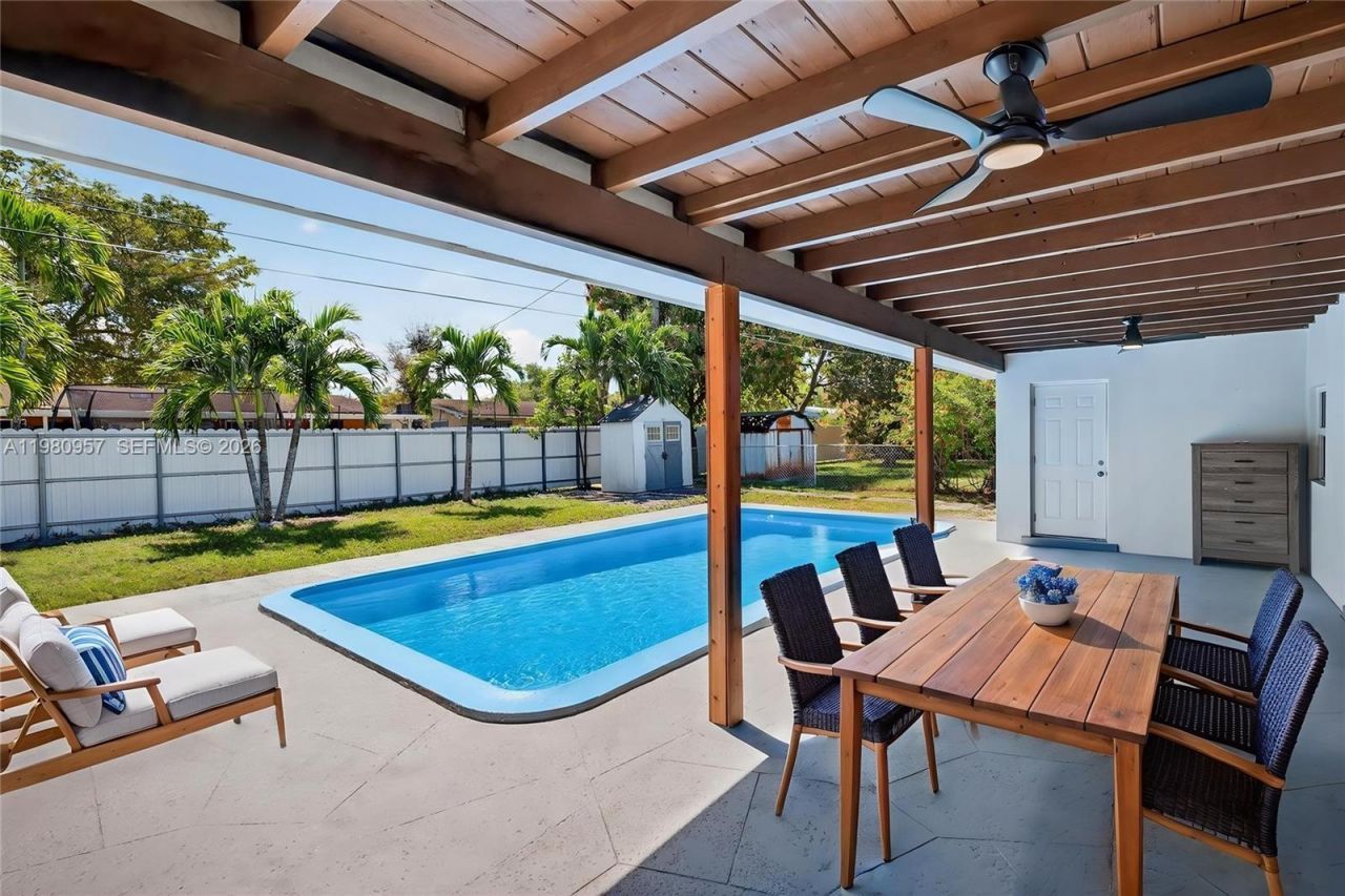 6740 Arthur St, Hollywood, FL 33024 Photo