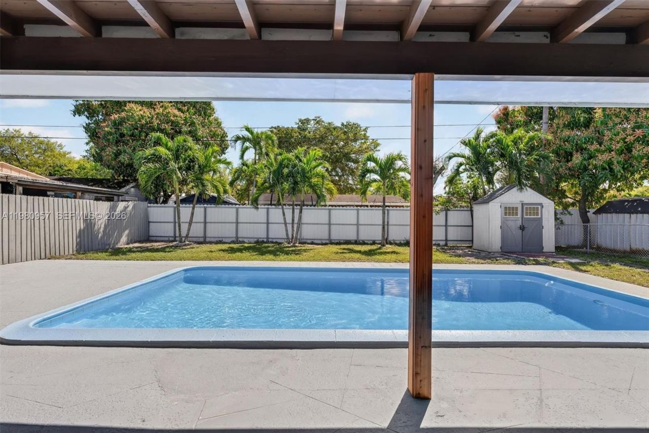 6740 Arthur St, Hollywood, FL 33024 Photo