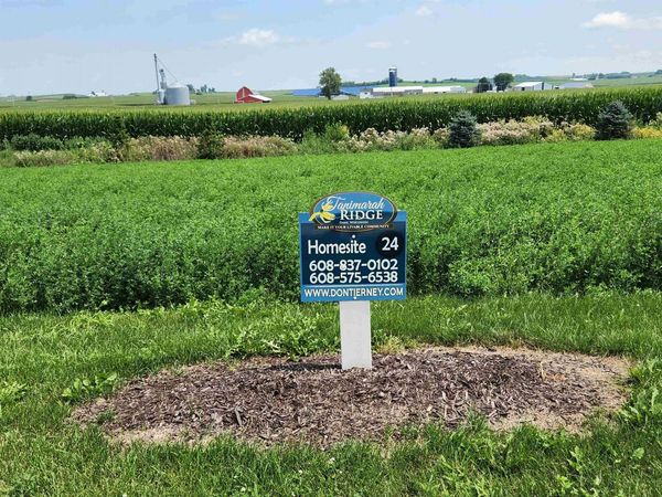 843 Capitol Drive, Dane, WI 53529