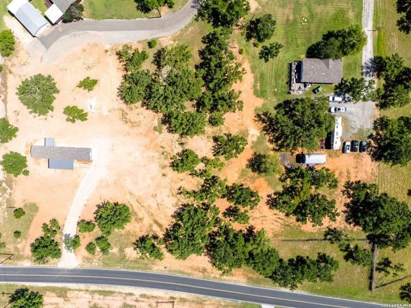 22218 Savannah, Von Ormy, TX 78073