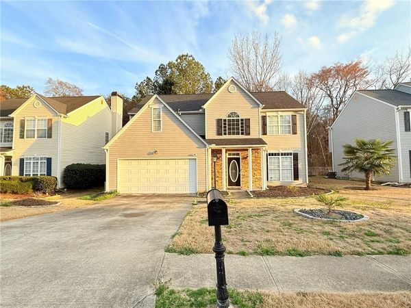 2182 Fall Creek Lodge , Loganville, GA 30052