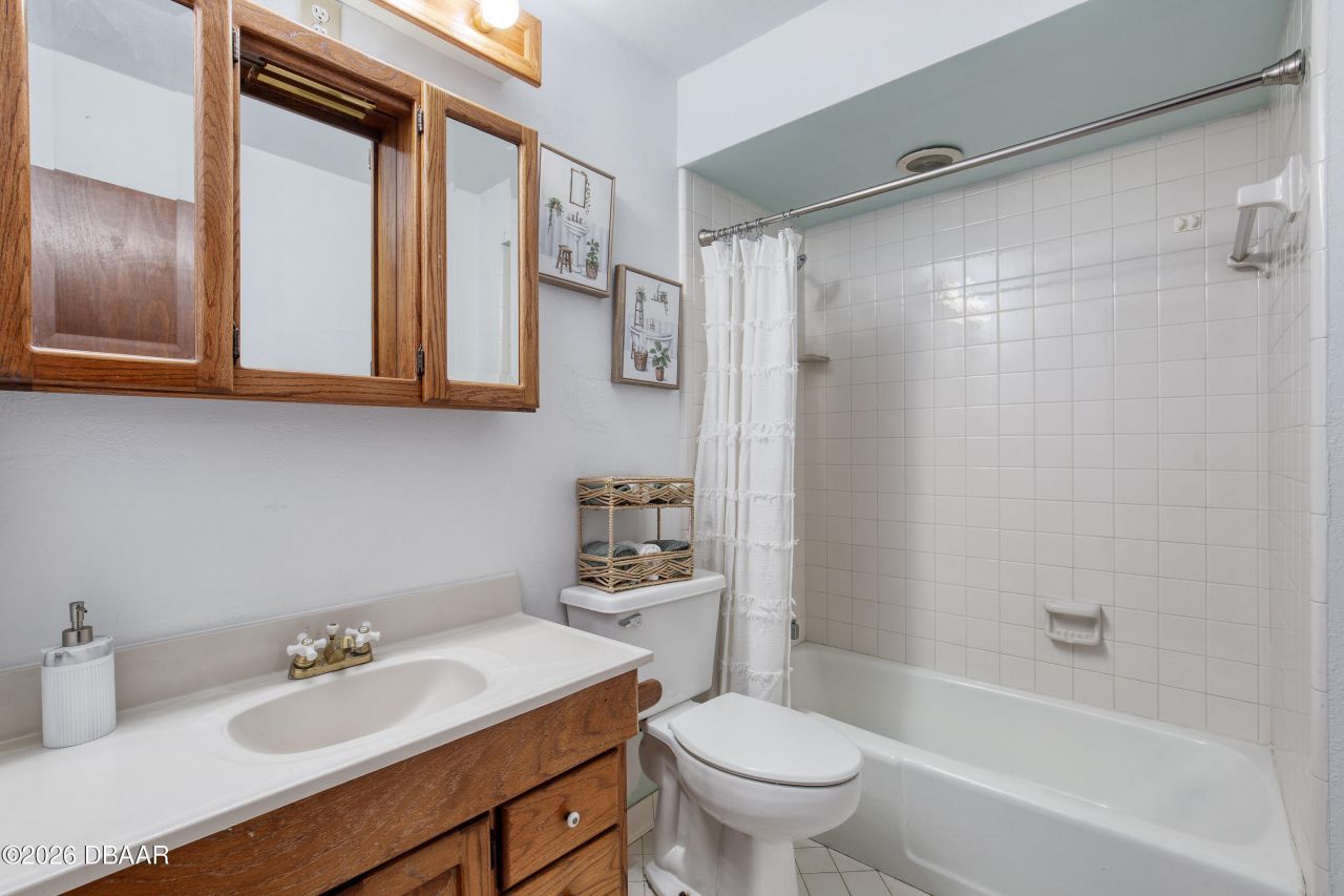 53 Crestwood Court, Ormond Beach, FL 32174 Photo