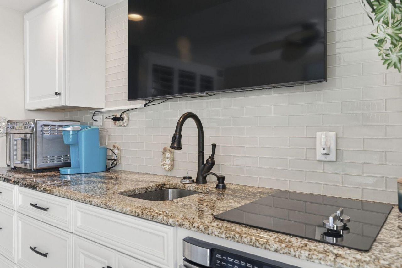 4800 S Ocean Blvd. Photo 11