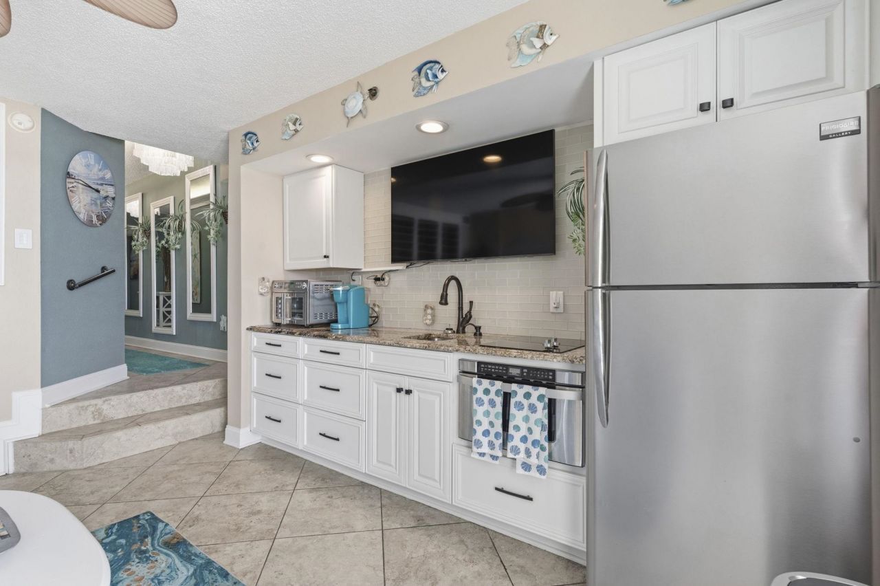 4800 S Ocean Blvd. Photo 8